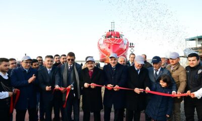 Sürmene’den Fas’a İhraç Edilen Balıkçı Gemisi Törenle Denize İndirildi