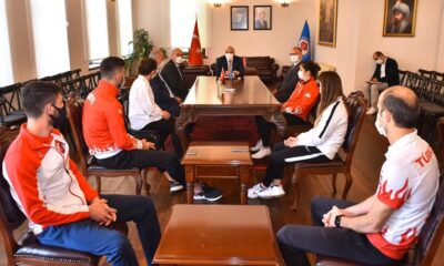 Başkan Zorluoğlu Olimpiyatlara Hazırlanan Sporcuları Ağırladı