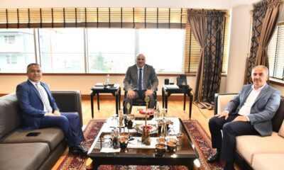Rize Valisi Çeber Ve Belediye Başkanı Metin Büyükşehir’i Ziyaret Etti
