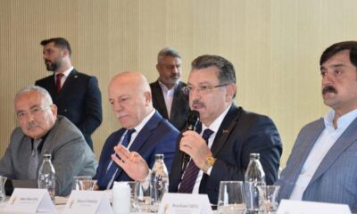 Belediyecilikte Aslolan İnsanlığa Hizmet Etmektir