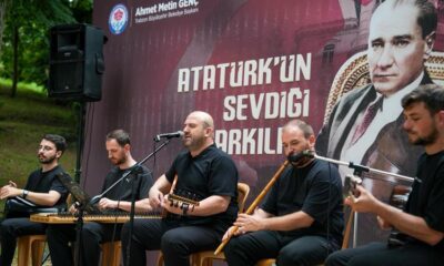 Atatürk’ün Sevdiği Şarkılar Köşk’te Yankılanıyor